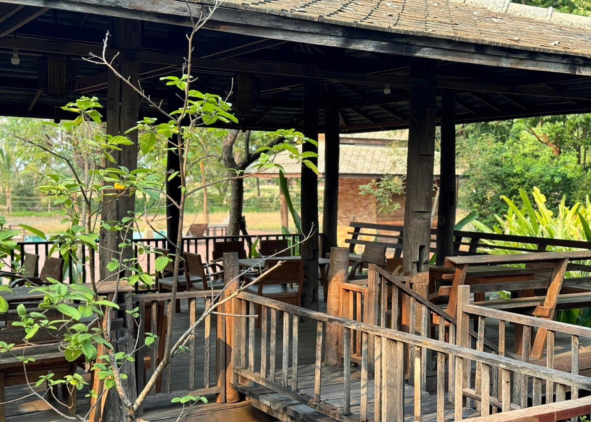 Karina Resort Chiang Mai Exterior foto