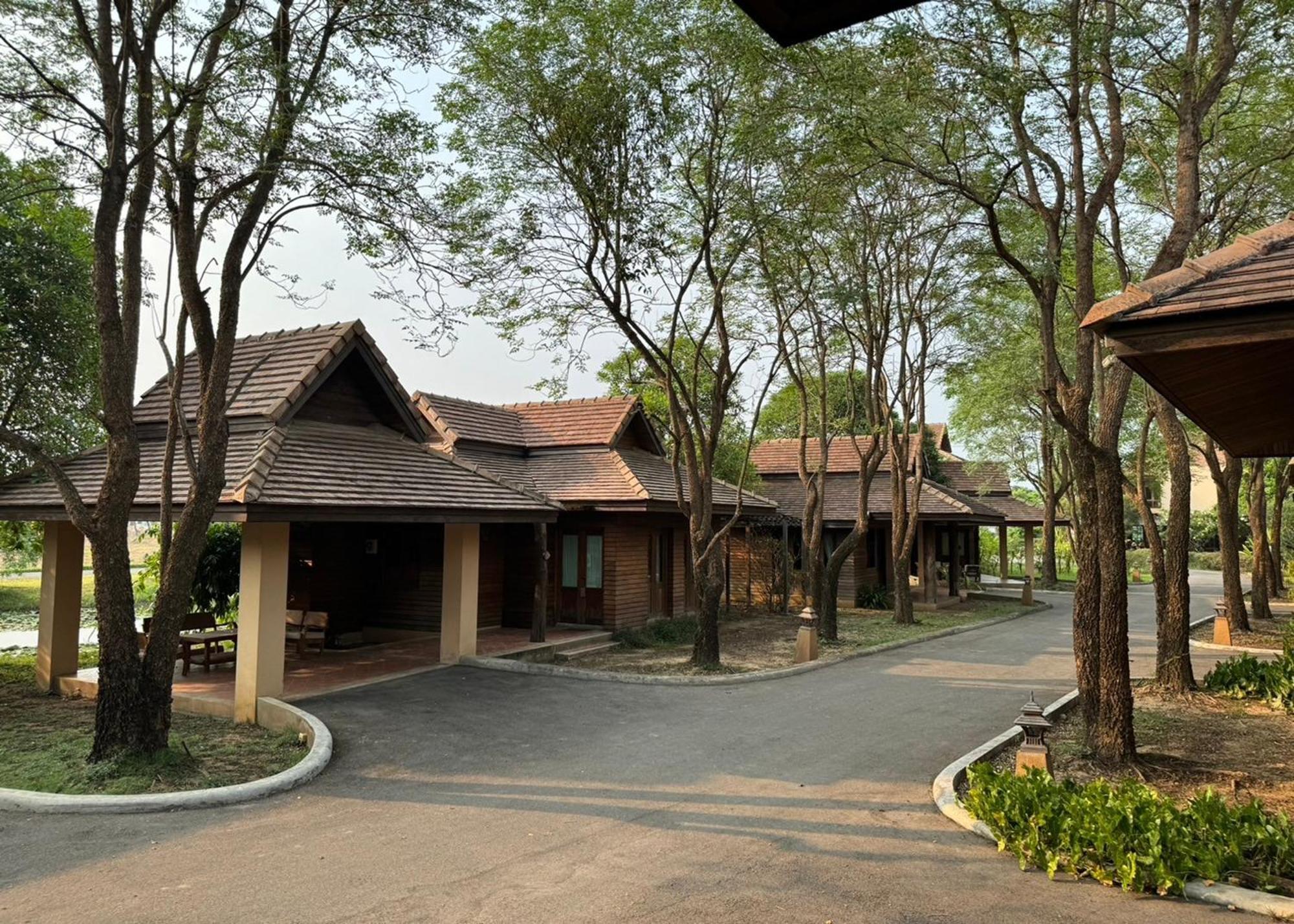 Karina Resort Chiang Mai Exterior foto